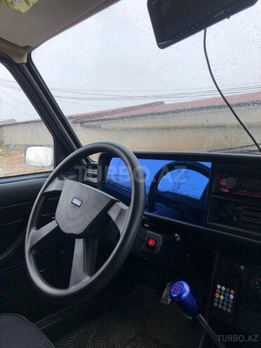 LADA (VAZ) 2107-4