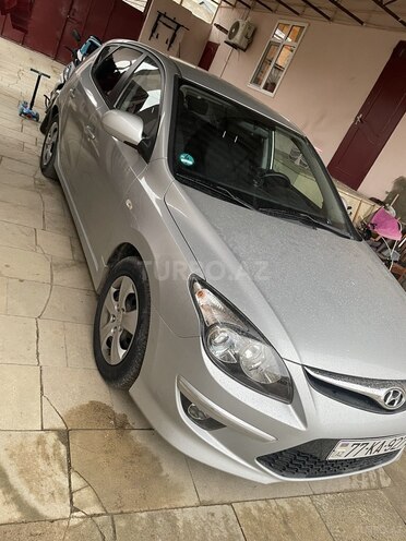Hyundai i30-8