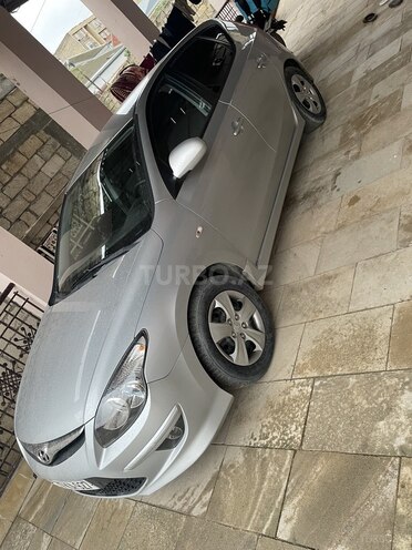 Hyundai i30-7