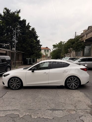 Mazda 3-2