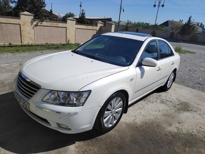 Hyundai Sonata-6