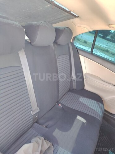 Hyundai Sonata-9