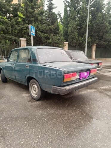 LADA (VAZ) 2107-4