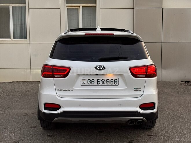 Kia Sorento-7