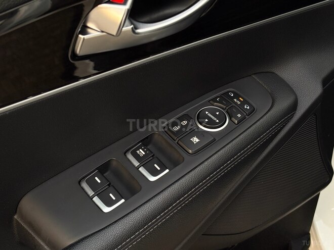 Kia Sorento-13