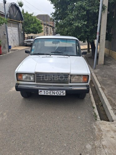 LADA (VAZ) 2107-1