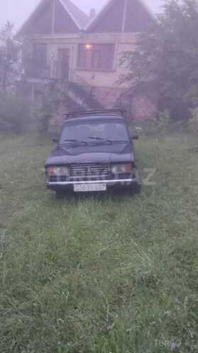 LADA (VAZ) 2107-1