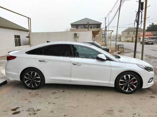 Hyundai Sonata-3