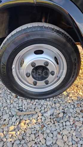 Ford Transit-20