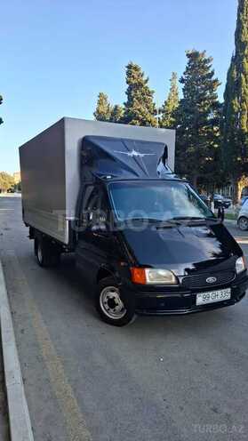 Ford Transit-1