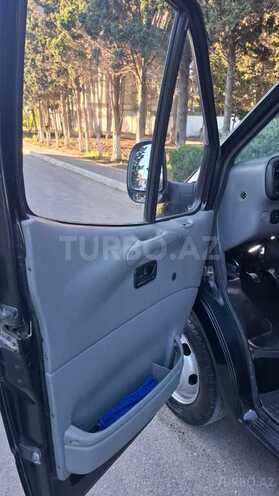Ford Transit-6