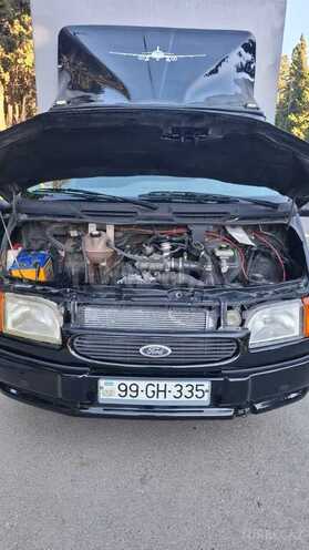 Ford Transit-2
