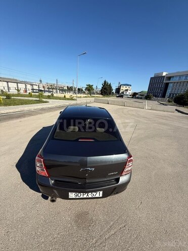 Chevrolet Cobalt-16