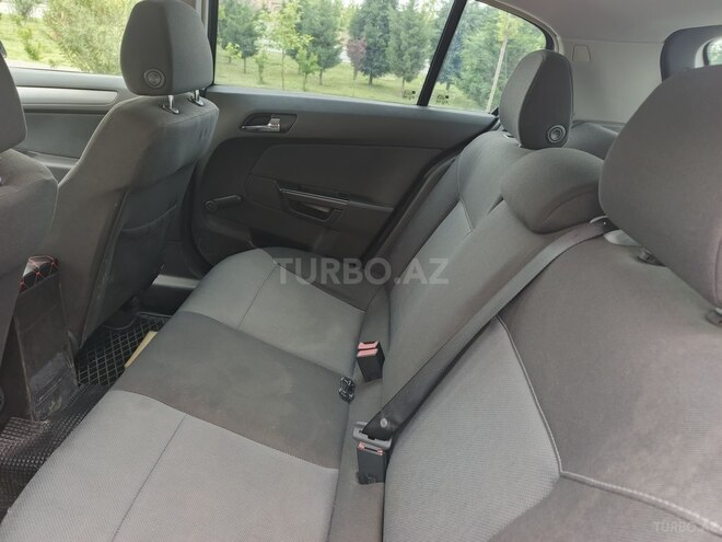 Opel Astra-6