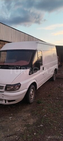 Ford Transit-10