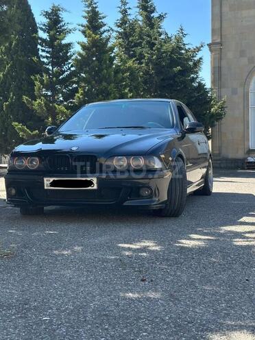 BMW 525-11
