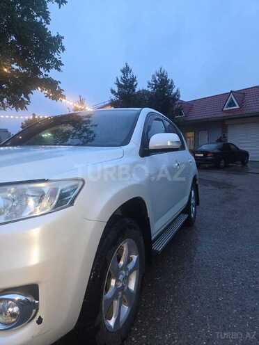 Toyota RAV4-9