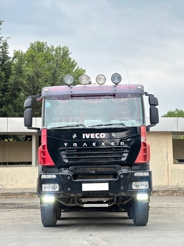 Iveco Trakker-4