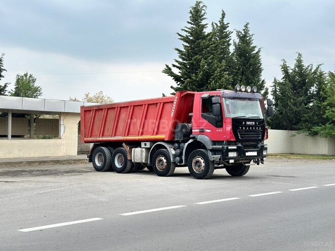 Iveco Trakker-2
