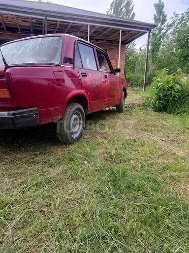 LADA (VAZ) 2107-4