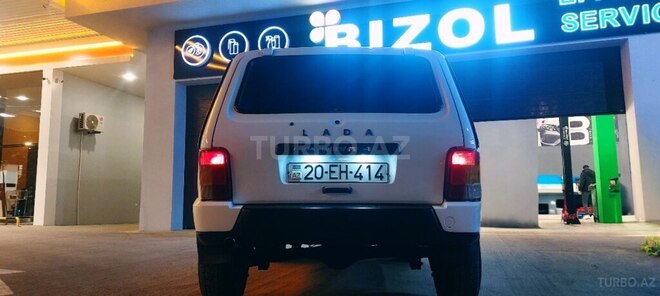 LADA (VAZ) Niva-6