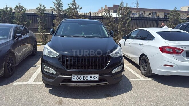 Hyundai Santa Fe-1