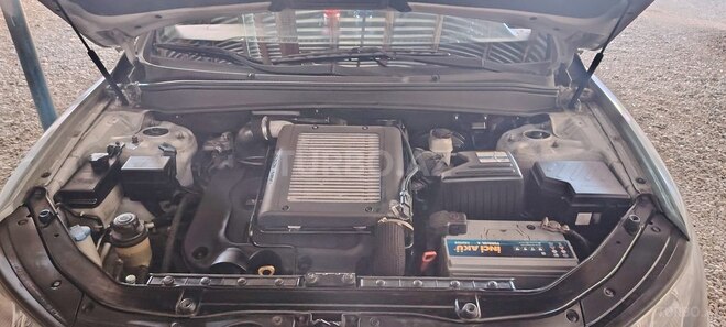 Hyundai Santa Fe-14
