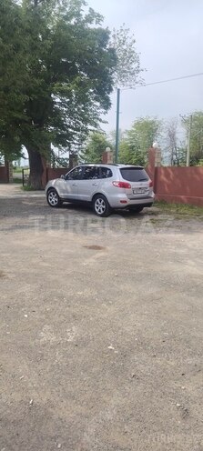 Hyundai Santa Fe-13