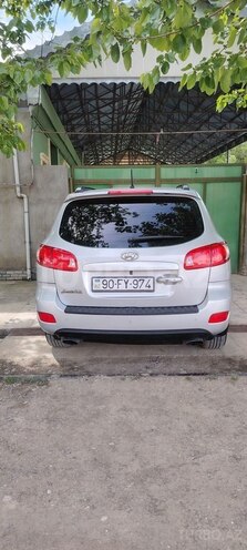 Hyundai Santa Fe-17