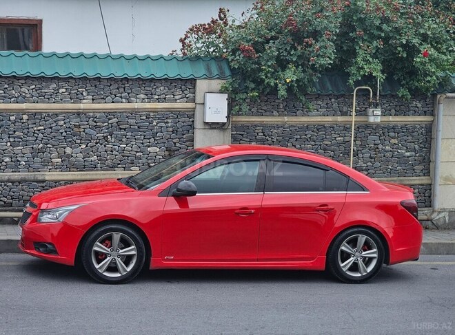Chevrolet Cruze-8