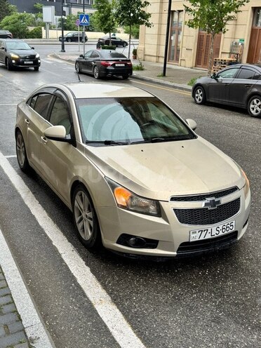 Chevrolet Cruze-9