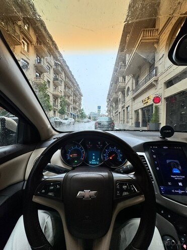 Chevrolet Cruze-21