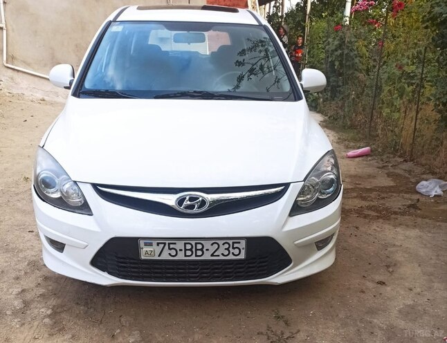 Hyundai i30-1