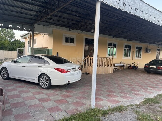 Hyundai Sonata-17
