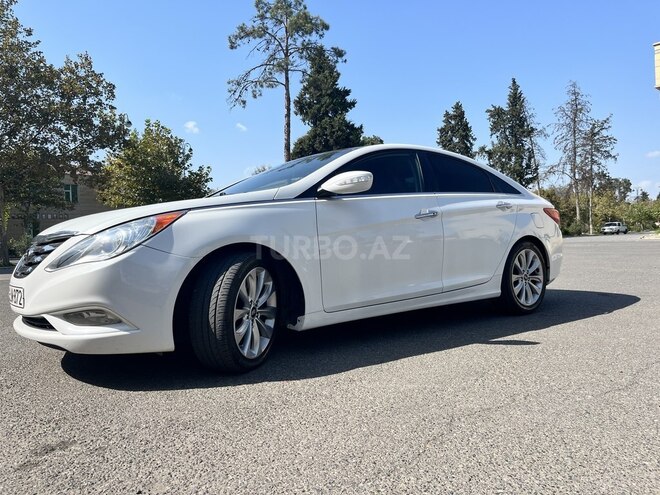 Hyundai Sonata-9