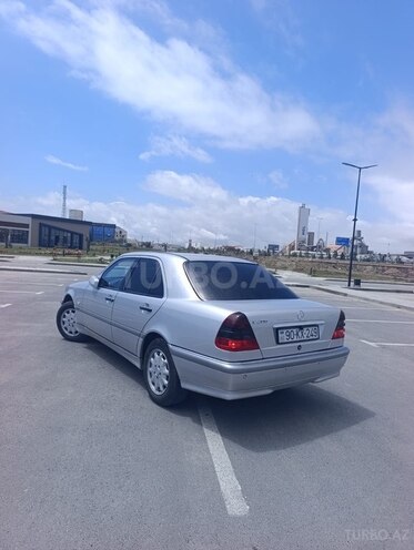 Mercedes C 200-5