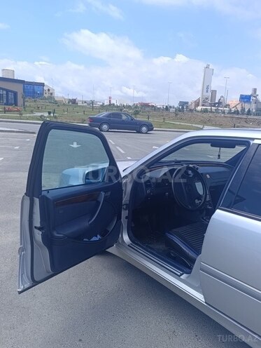Mercedes C 200-8