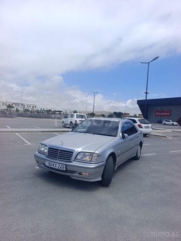 Mercedes C 200-3