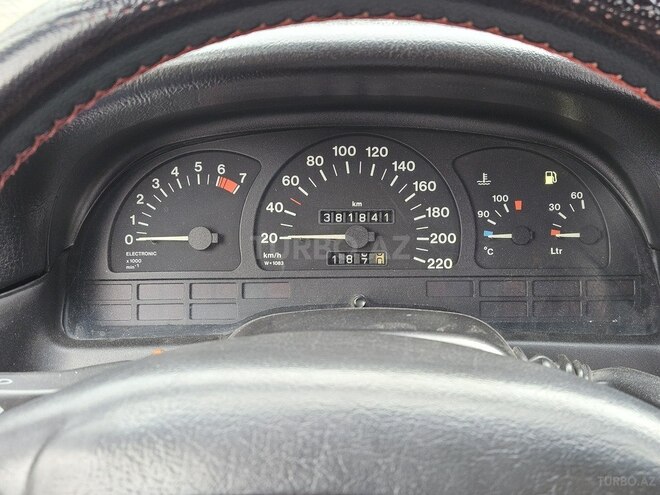 Opel Vectra-15