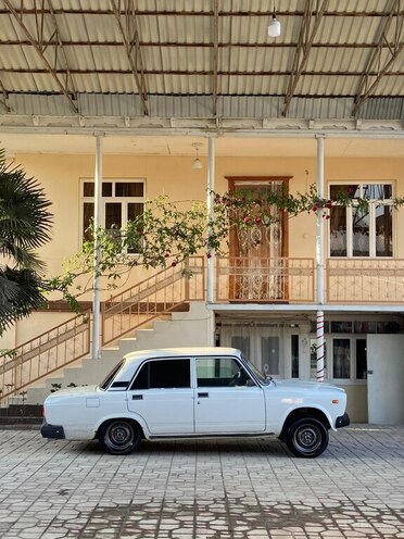 LADA (VAZ) 2107-11