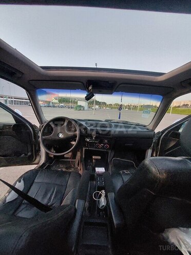 BMW 525-5