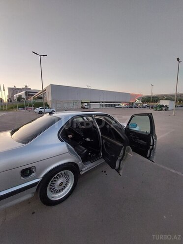 BMW 525-3