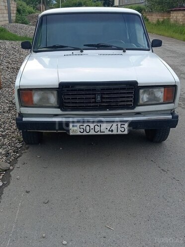 LADA (VAZ) 2107-1