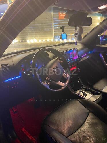 Kia Sorento-5