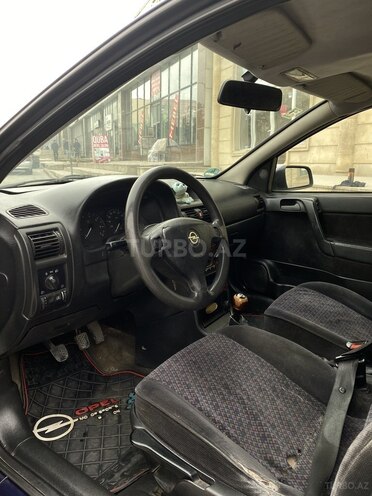 Opel Astra-12