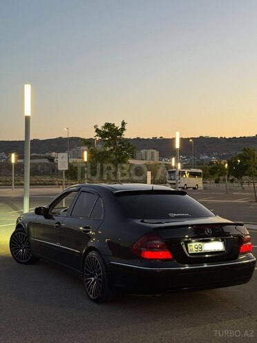 Mercedes E 220-7