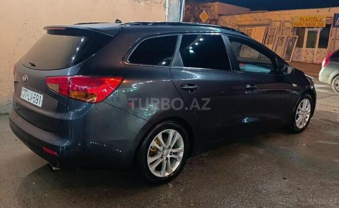 Kia Ceed-5