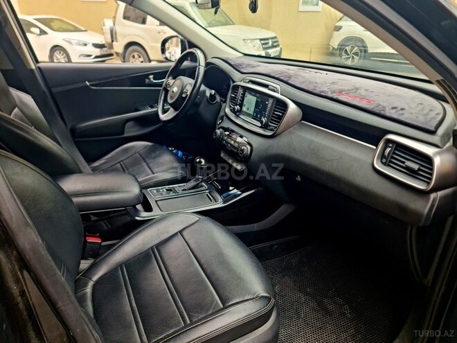 Kia Sorento-5