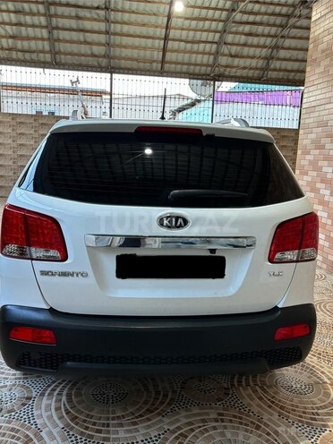 Kia Sorento-2