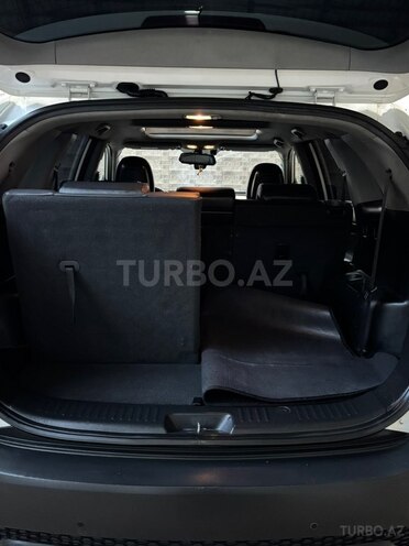 Kia Sorento-12